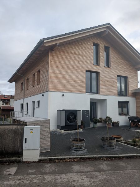 stilvolle 3-Zimmer-Wohnung in Egmating